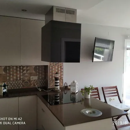 Benalbeach Jr Apartment *
