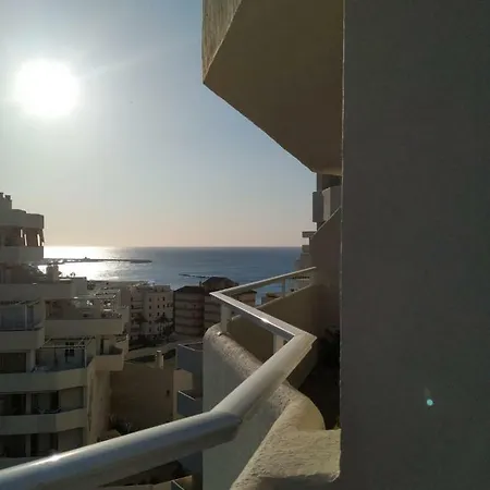 Benalbeach Jr * Malaga