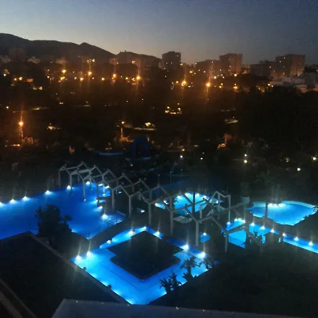 Benalbeach Jr * Malaga